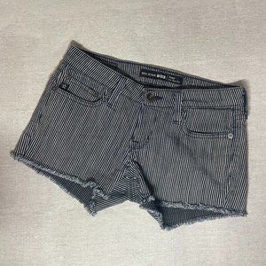 Big Star Shorts - 25